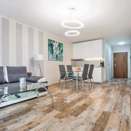 Quiet Apartment Kolobrzeg